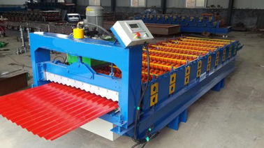 中国 3kw油圧形成のカッターが付いている機械を形作るアルミニウム壁パネル ロール サプライヤー